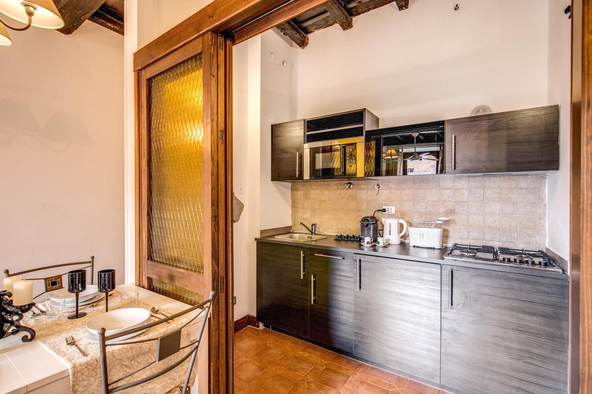 Elegant Apartment Behind The Colosseum Roma Exterior foto